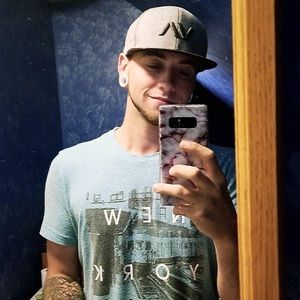 Meet your Posher, Bailey